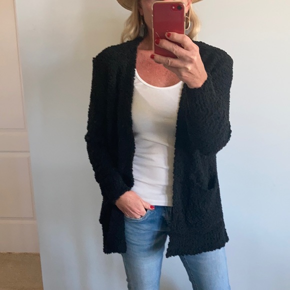 Black Color Popcorn Texture Open Cardigan - Picture 2 of 10